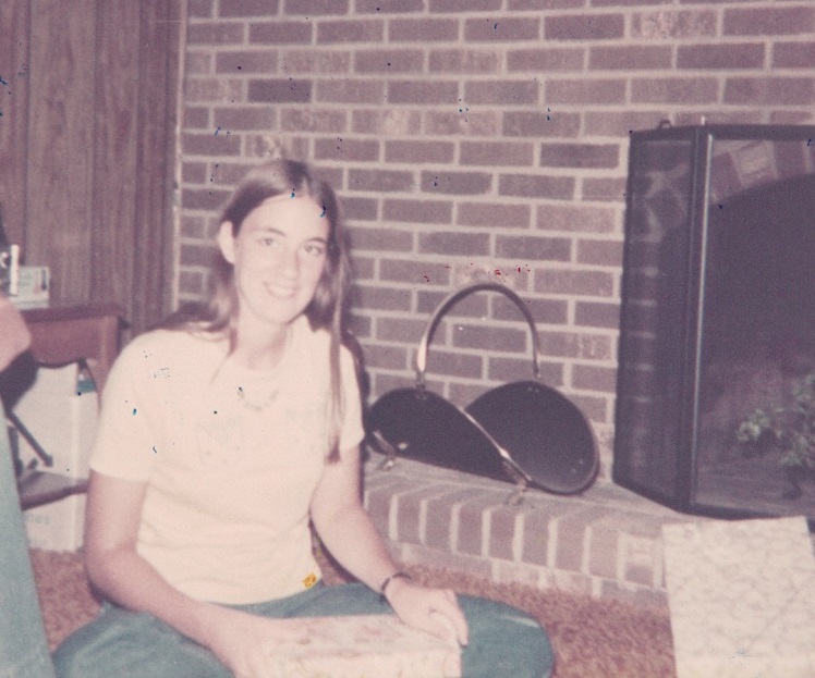 Photo of Marcia Mantell at age 15 in Danville VA